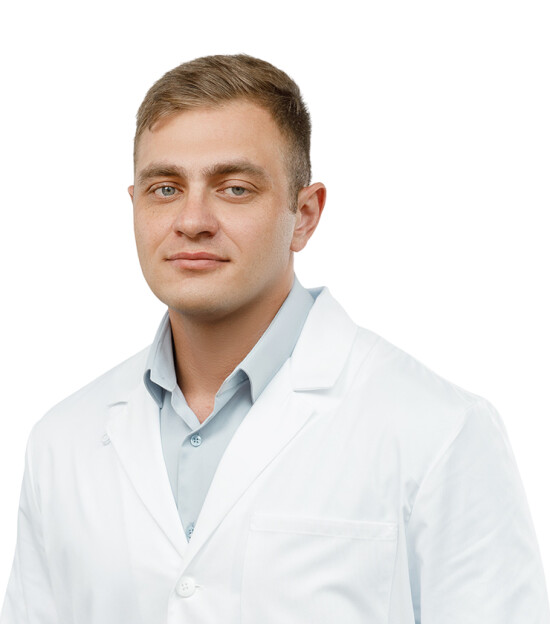 Врач Кутуев Антон Николаевич 