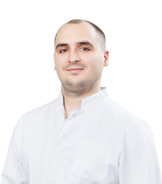 Врач Погольша Александр Александрович 