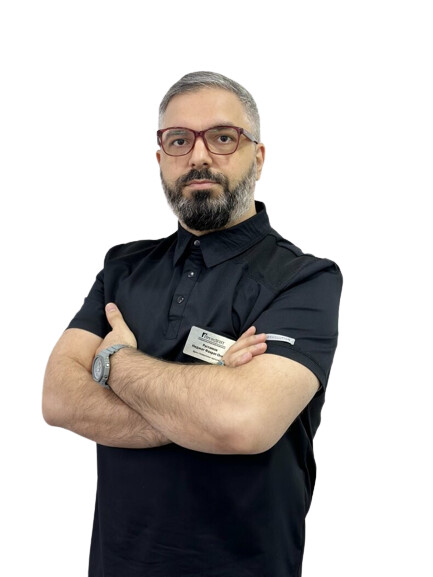 Врач Рустамов Ниджат Фахрат оглы 