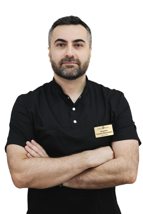 Врач Дадашов Эльчин Ниязиевич 