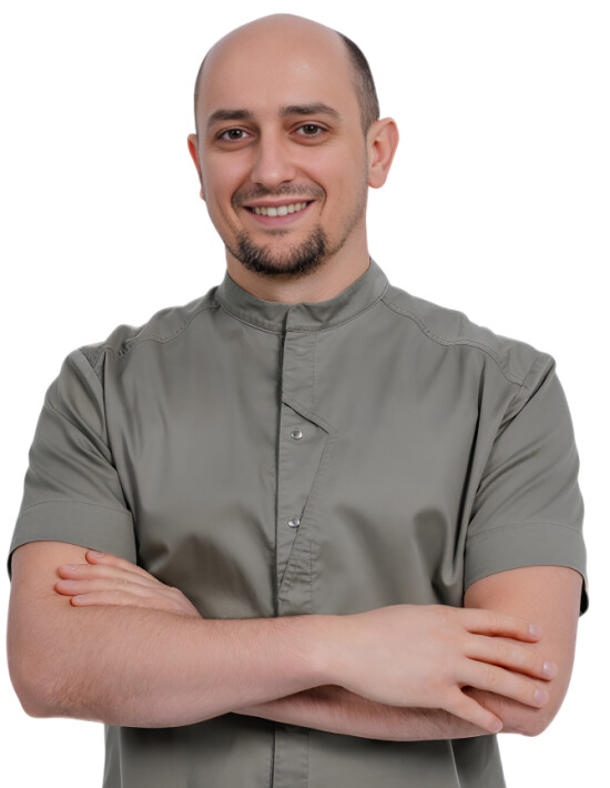 Врач Курбанов Магомед Зияудинович 