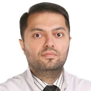 Врач Заманов Эльчин Тахирович 