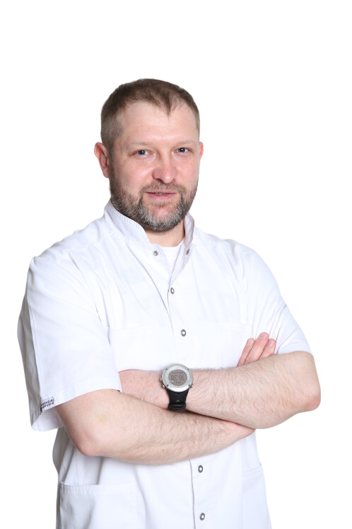 Врач Шешенин Валерий Валерьевич 