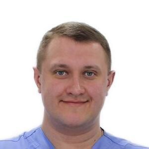 Врач Гусев Денис Сергеевич