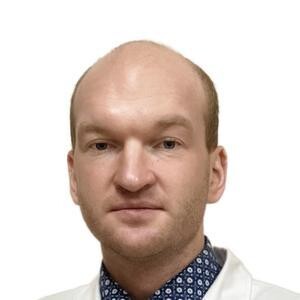 Врач Токарев Александр Сергеевич 