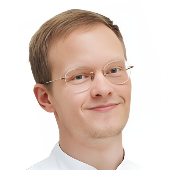 Врач Панов Георгий Александрович 