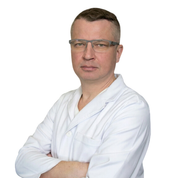 Врач Лавренов Роман Александрович 