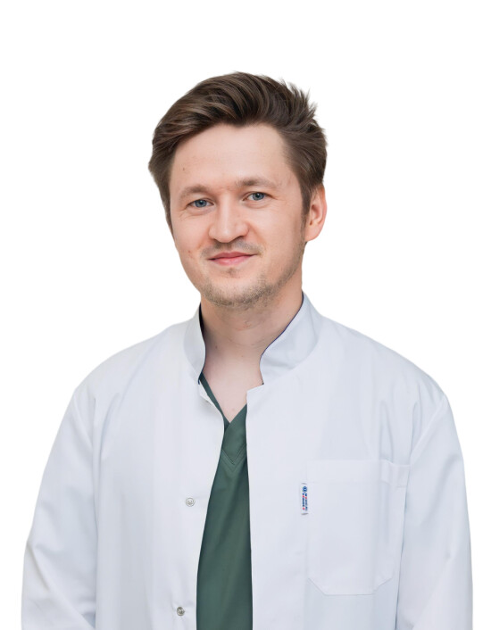 Врач Макаров Руслан Александрович 