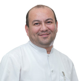 Врач Шадыев Умид Назарович 