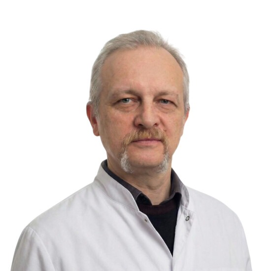 Врач Бороненков Георгий Михайлович