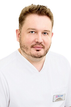 Врач Самсонов Андрей Андреевич 