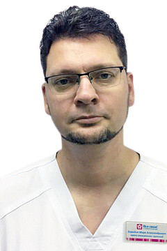 Врач Бородин Марк Александрович 