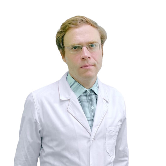 Врач Кретов Максим Александрович