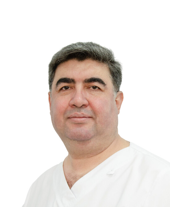 Врач Негматов Баходур Исматович 