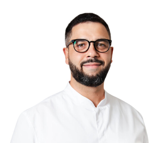 Врач Манукянц Константин Витальевич 