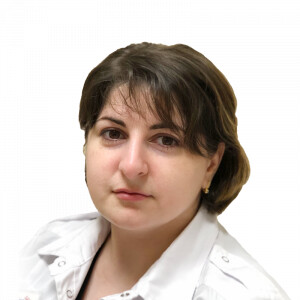 Врач Гитинова Хати Курбановна 