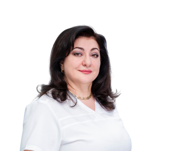 Врач Амян Маринэ Исаковна 