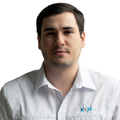 Врач Ватаев Владислав Олегович
