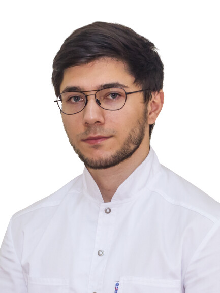 Врач Атуев Магомедариф Асбегович 