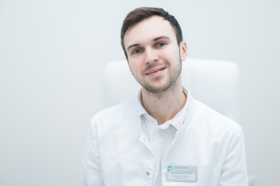 Врач Гребенников Семен Игоревич 