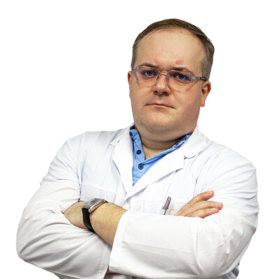 Врач Букша Максим Александрович 