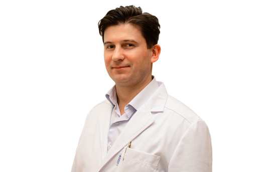 Врач Страчук Александр Георгиевич