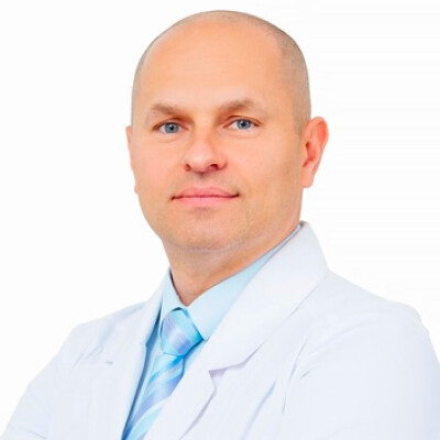 Врач Ульянов Александр Анатольевич