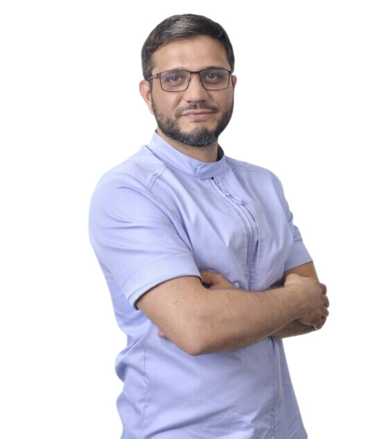 Врач Омаров Гаджи Артурович 