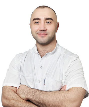 Врач Мустафаев Эмирусеин Эсфендиярович 