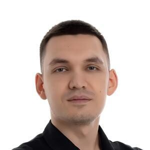 Врач Иванов Никита Андреевич 