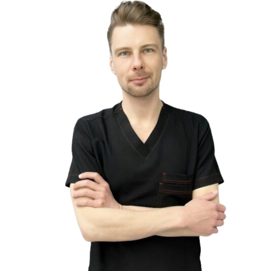 Врач Ухоботин Константин Вадимович 