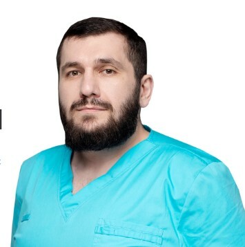 Врач Ибиев Асланбек Сабирович 
