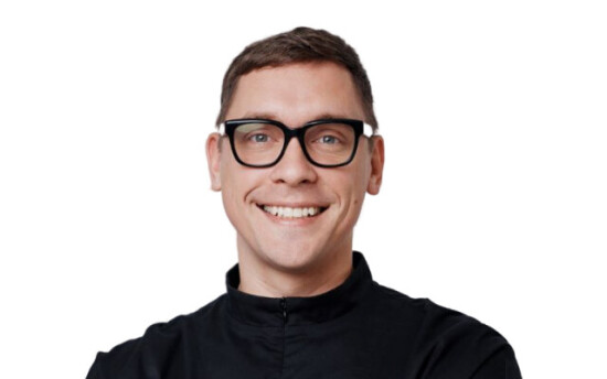 Врач Дворниченко Виктор Олегович 