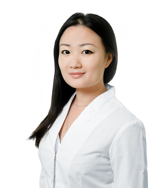 Врач Буй Минь Зиеп 