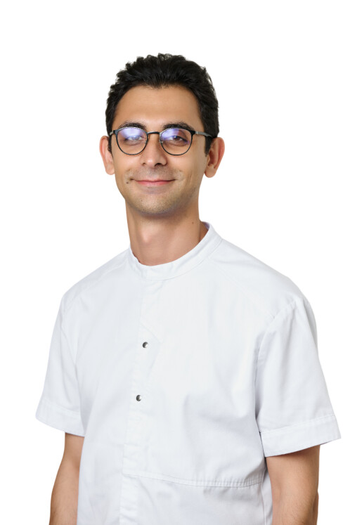 Врач Макичян Тигран Григорович 