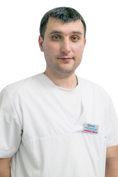 Врач Липовцев Евгений Игоревич