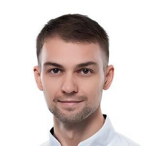 Врач Басов Александр Сергеевич 