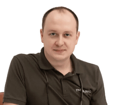 Врач Мамонтов Александр Витальевич 