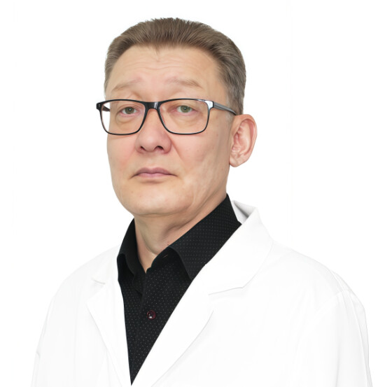 Врач Мартынов Олег Иванович 