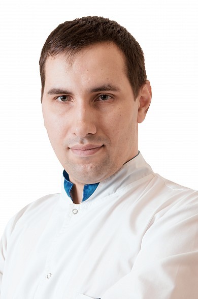 Врач Рогаткин Алексей Сергеевич 