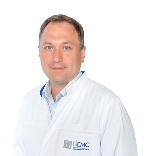 Врач Абдуллин Искандер Ильфакович 