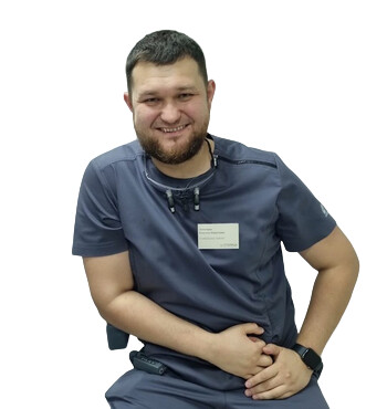 Врач Ахметшин Марсель Маратович