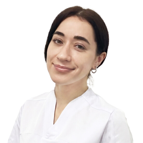 Врач Алиева Айшат Шахбановна 