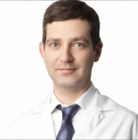 Врач Абрамов Сергей Игоревич 