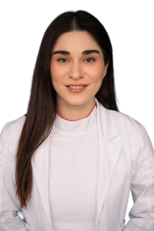 Врач Алибекова Салимат Абдулкаримовна 