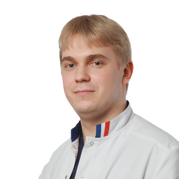 Врач Селезнев Денис Евгеньевич 