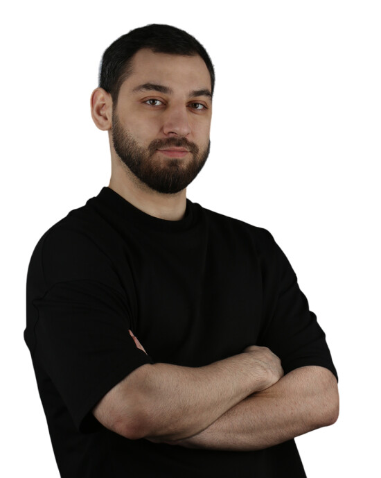 Врач Хажметов Андзор Валерьевич 