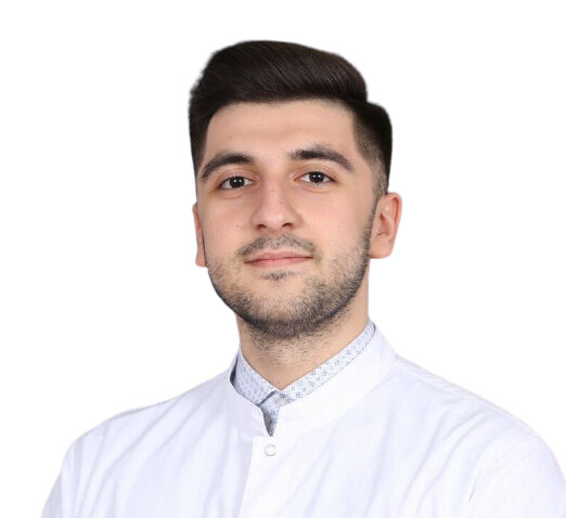 Врач Алиев Ульви Маликович 