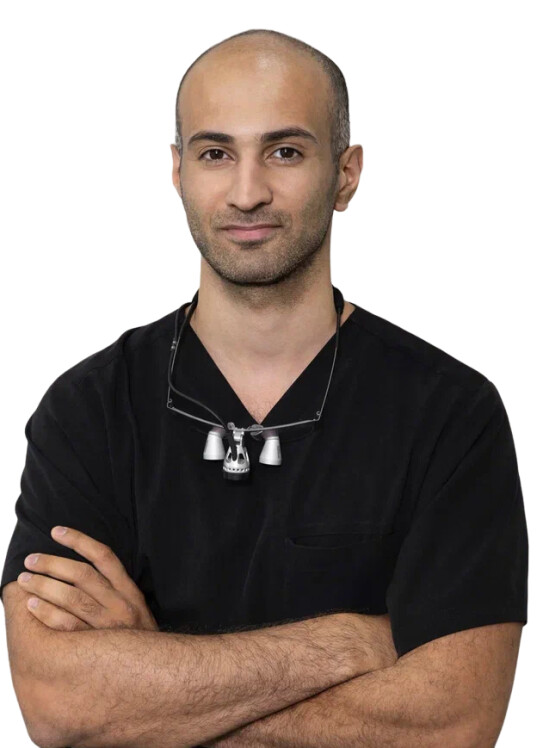 Врач Галоян Артур Суренович 