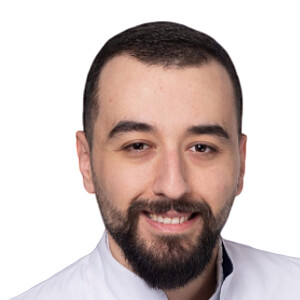 Врач Мруех Али Бассамович 